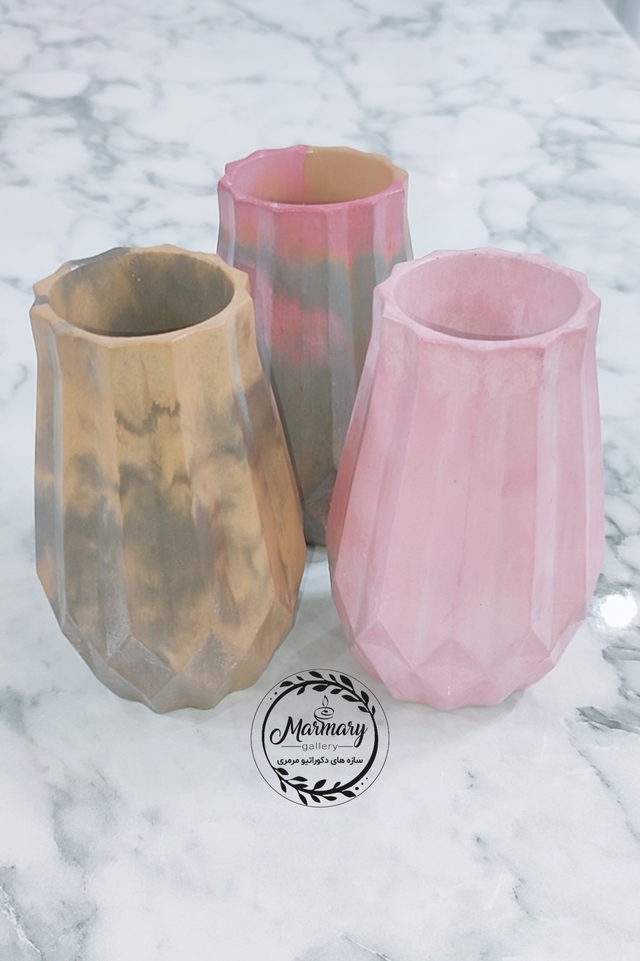 گلدان کوزه ای بلند